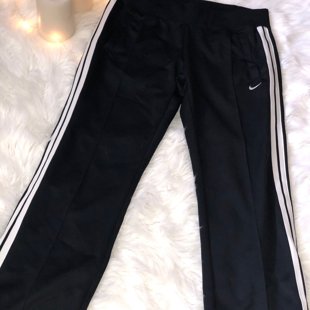 🤍🖤Nike Warm-up athletic pants🤍🖤